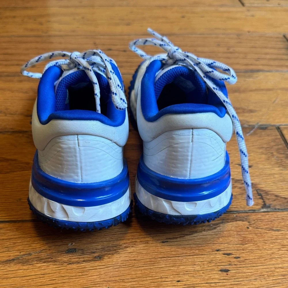 Nike Women’s Alpha Huarache Elite 4 Softball shoes - Picture 4 of 10